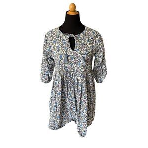 GRACE HOLIDAY FLORAL DRESS SIZE SMALL